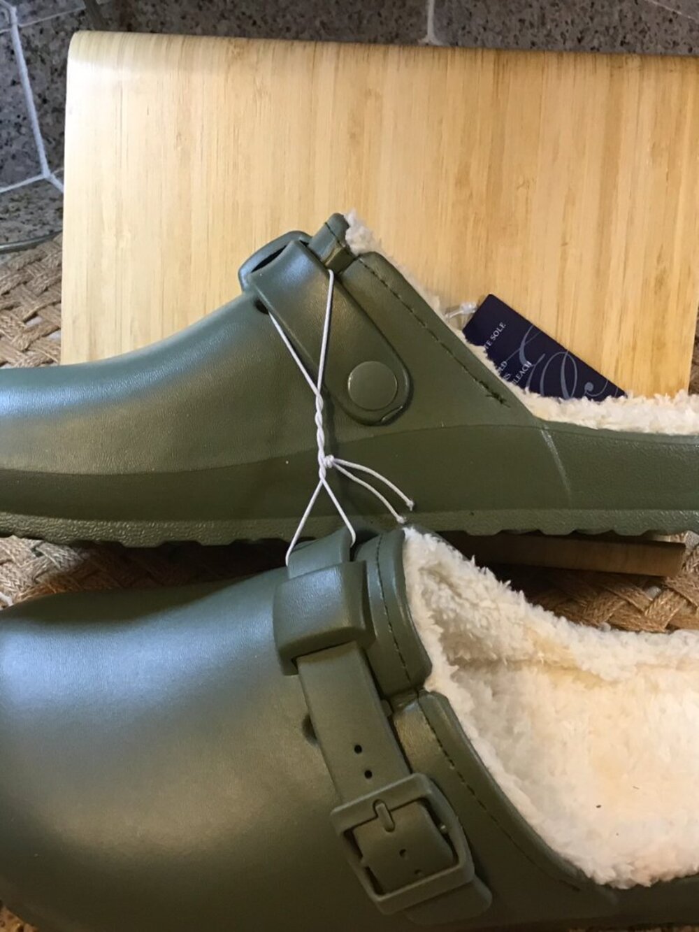 English Laundry Men's Rubber Sherpa-lined Croc/Birkenstock-like Clogs